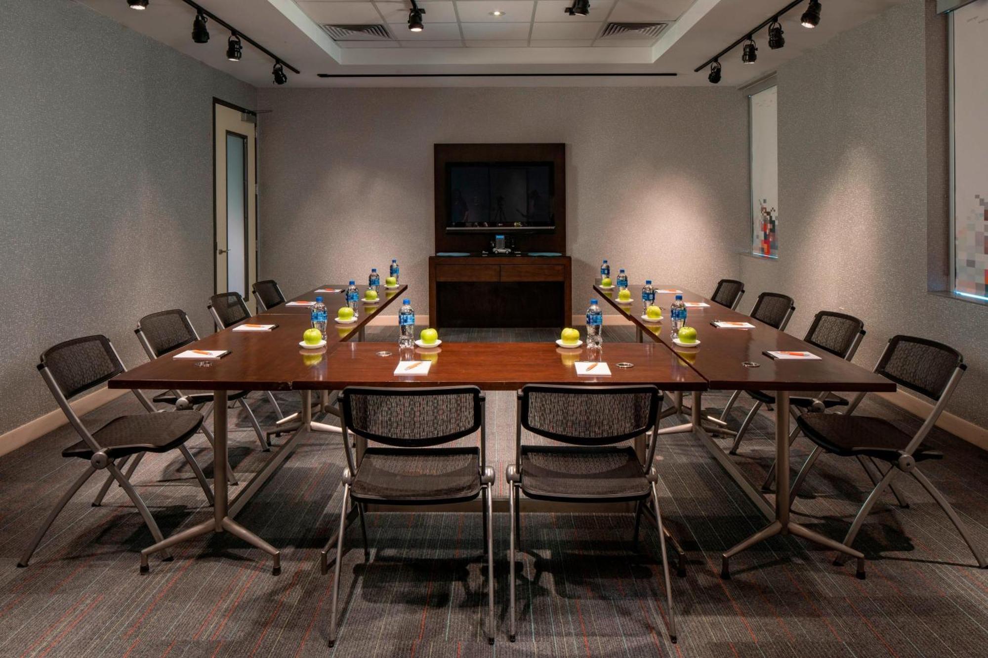 Aloft Hotel Rogers Bentonville Luaran gambar